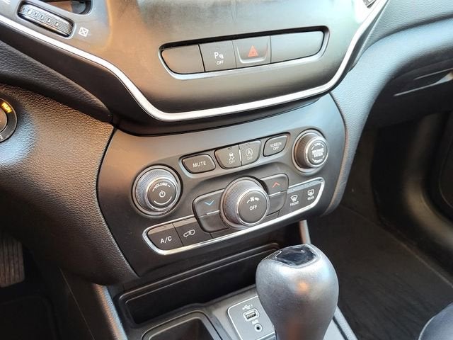 2019 Jeep Cherokee Altitude