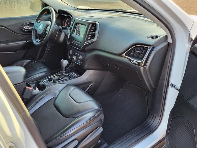 2019 Jeep Cherokee Altitude