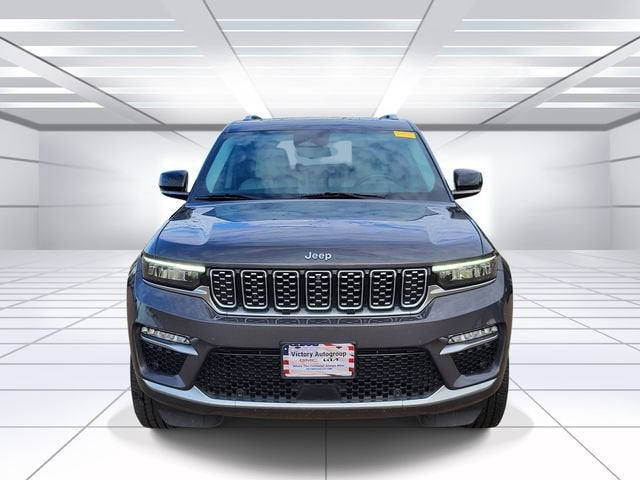 2022 Jeep Grand Cherokee Summit