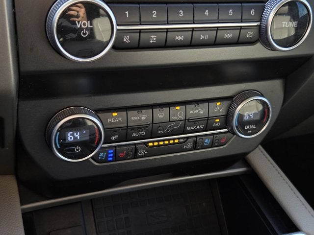 2021 Ford Expedition Max XLT
