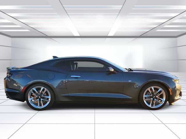 2023 Chevrolet Camaro 2LT