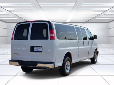 2020 Chevrolet Express Passenger 3500 1LT