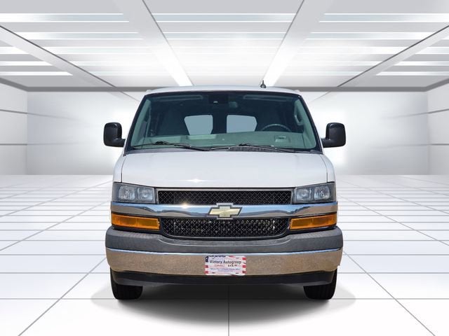2020 Chevrolet Express Passenger 3500 1LT