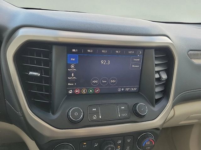 2022 GMC Acadia Denali