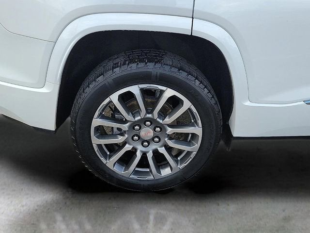 2022 GMC Acadia Denali