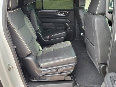 2023 GMC Yukon XL SLT