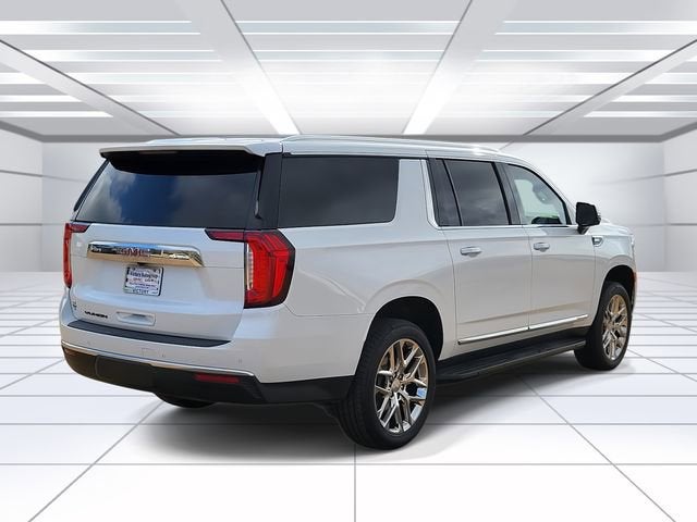 2023 GMC Yukon XL SLT