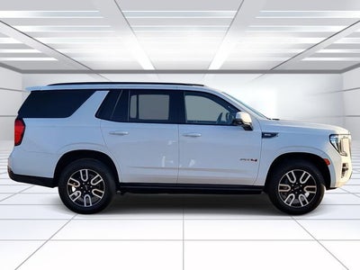 2023 GMC Yukon AT4