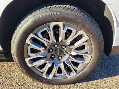 2024 GMC Yukon Denali Ultimate