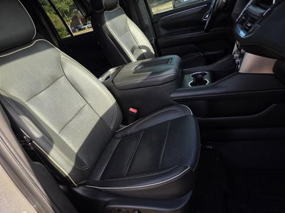 2022 GMC Yukon XL SLT