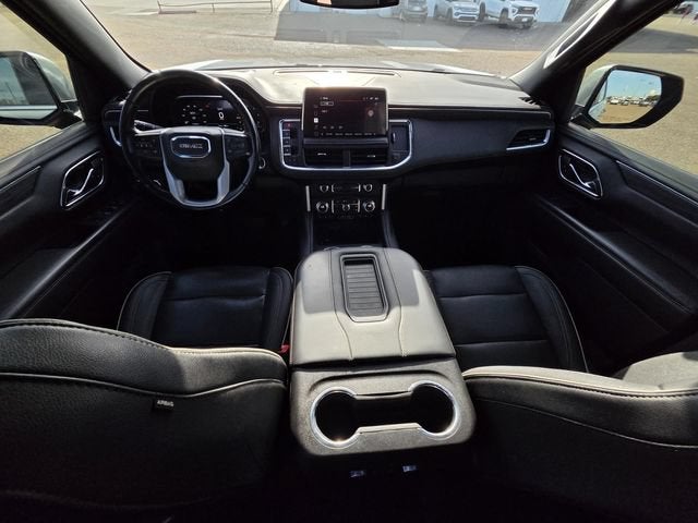 2022 GMC Yukon XL SLT