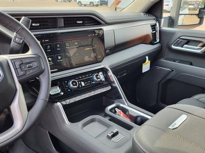 2025 GMC Sierra 2500 HD Denali