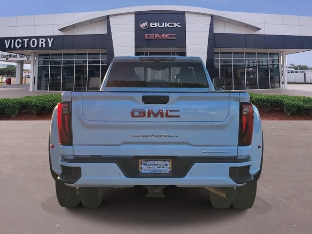 2026 GMC Sierra 3500 HD Denali DRW