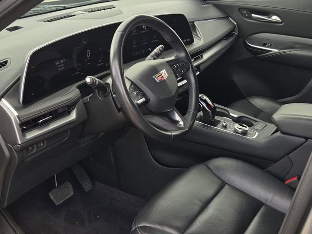 2024 Cadillac XT4 Premium Luxury