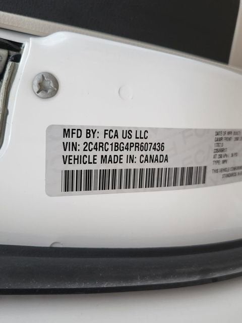 2023 Chrysler Pacifica Touring L