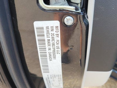 2023 Chrysler Pacifica Touring L