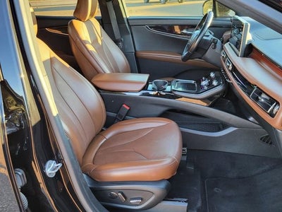 2022 Lincoln Nautilus Reserve