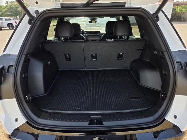 2027 GMC Terrain AWD AT4