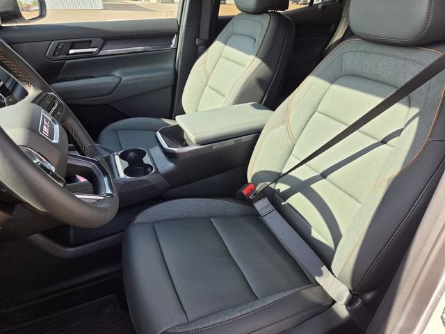 2027 GMC Terrain AWD AT4