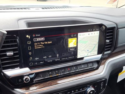 2025 GMC Sierra 1500 Elevation