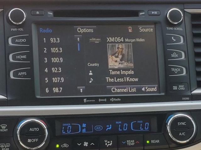 2019 Toyota Highlander SE