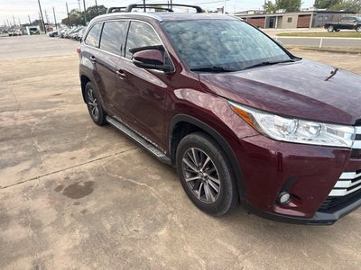 2018 Toyota Highlander SE