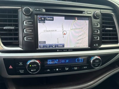 2018 Toyota Highlander SE