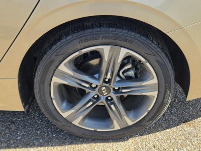 2021 Kia K5 EX