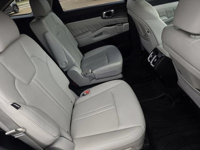 2025 Kia Sorento SX