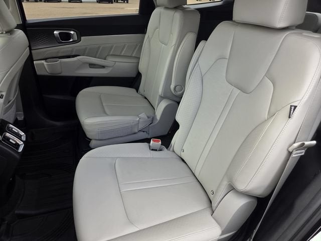 2025 Kia Sorento SX