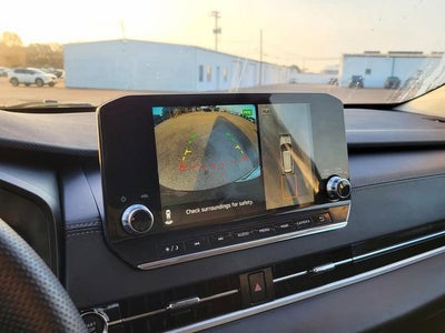 2023 Mitsubishi Outlander SE