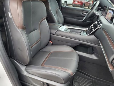 2025 Nissan Armada SL