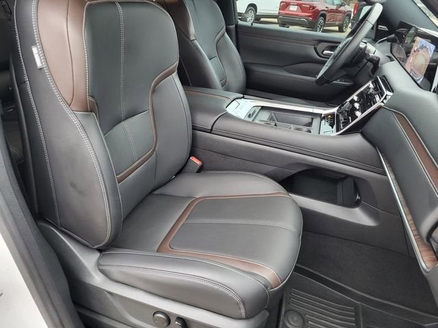 2025 Nissan Armada SL
