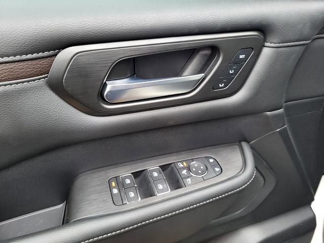 2025 Nissan Armada SL