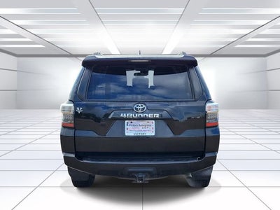 2022 Toyota 4Runner SR5
