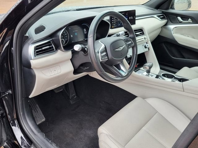2025 Genesis G70 2.5T