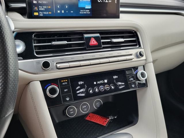 2025 Genesis G70 2.5T