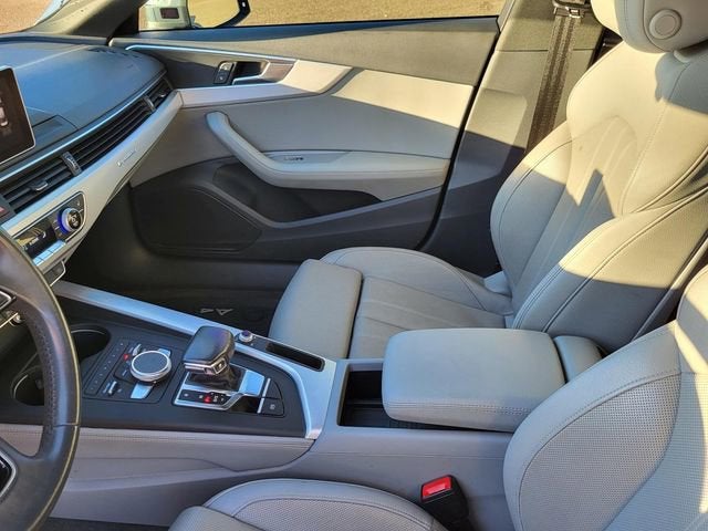 2019 Audi A4 Premium Plus