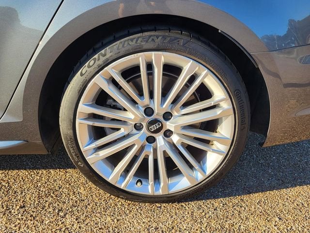 2019 Audi A4 Premium Plus